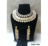 NECKLACE -RA824